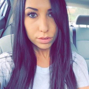 Meet your Posher, Mya