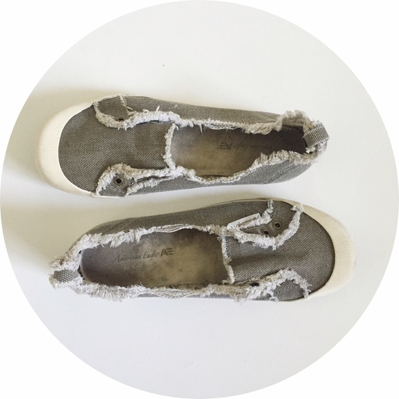 Distressed slipons