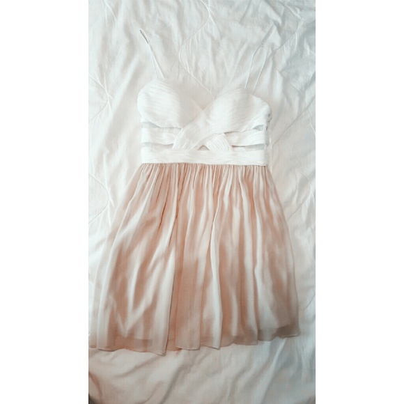 Beautiful Knee-length Chiffon Dress