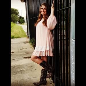 Meet your Posher, Lacy