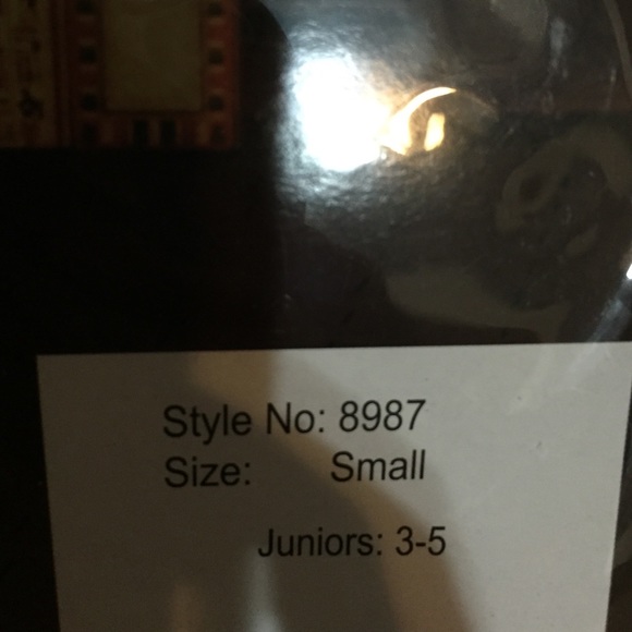 Worn once for my senior week! Everything included! - Picture 3 of 4