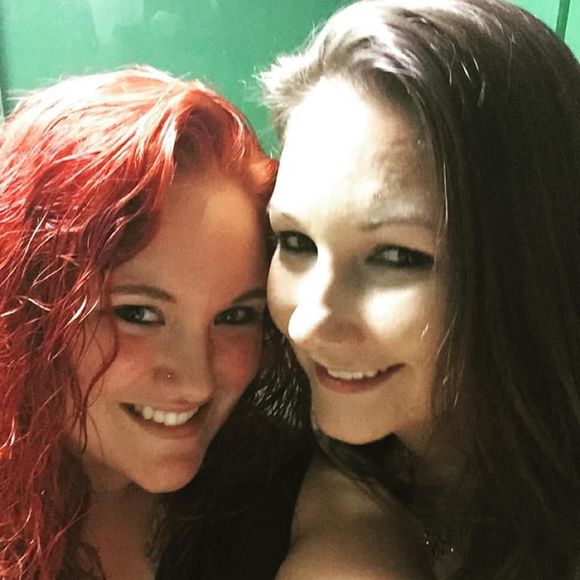 Meet your Posher, Kayla - Picture 1 of 1