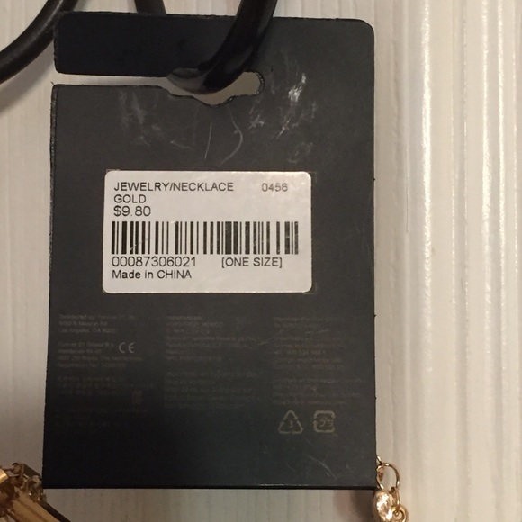 🚫SOLD🚫 21 Tiered Gold Necklace - Picture 3 of 4