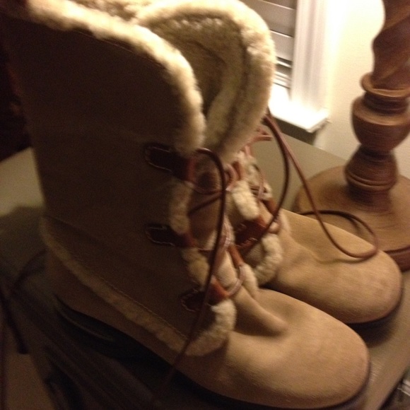 Authentic Cole Haan short boots