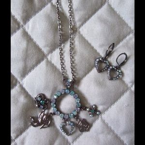 🎉HP🎉. Cookie Lee necklace and earrings set