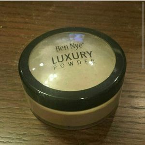 Ben Nye Banana Powder