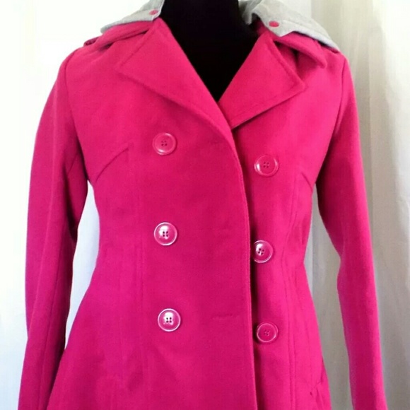 NWT Rue 21 Size Small Hot Pink Coat with Gray Hood