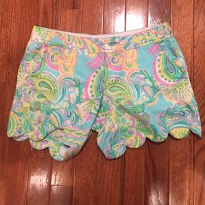 Lilly Pulitzer Butter Cup Shorts!