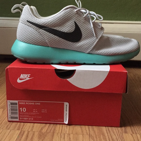 Nike Roshe Run "Calypso" sz 10 Men - Picture 4 of 4