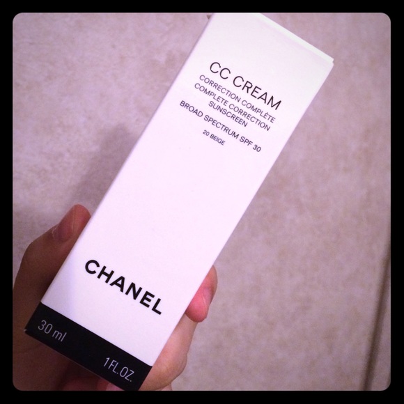 CHANEL CC CREAM