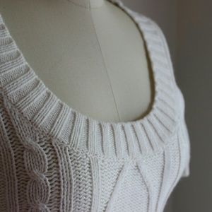 NWOT Cable Knit Sweater