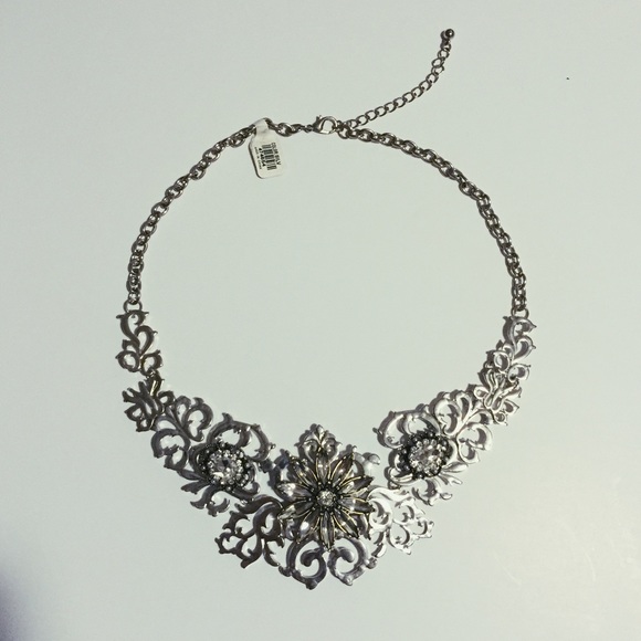 Costume necklace jewelry