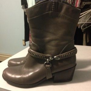B makowsky boots