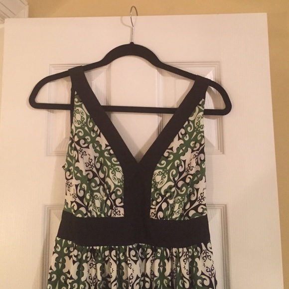 Printed dress. - Picture 2 of 4