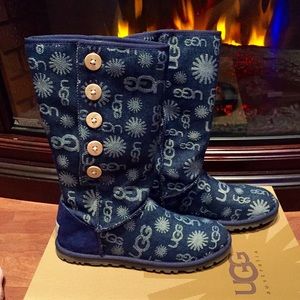 denim blue uggs