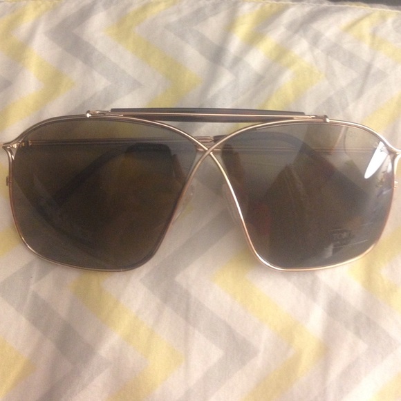 Brand new Tom Ford sun glasses