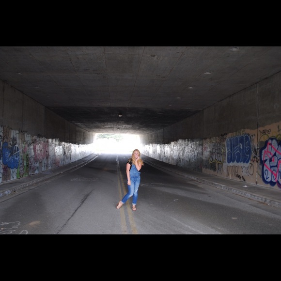 Meet your Posher, Rebecca