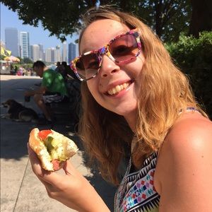 Meet your Posher, Marissa