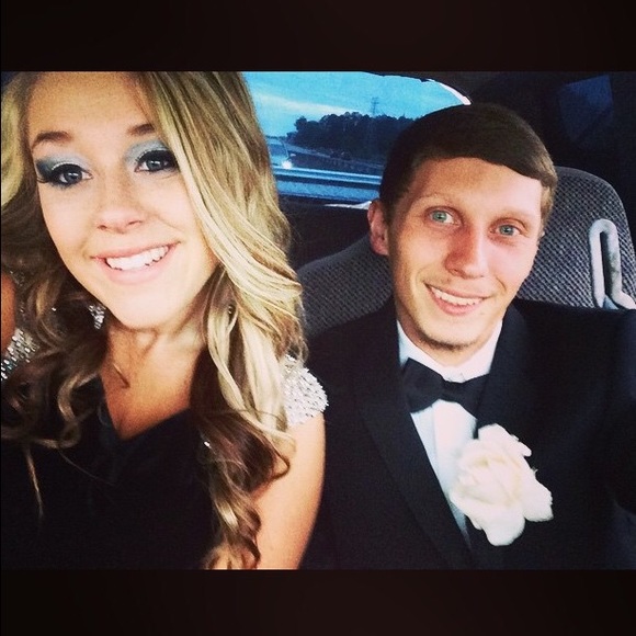 Meet your Posher, Chris - Picture 1 of 1