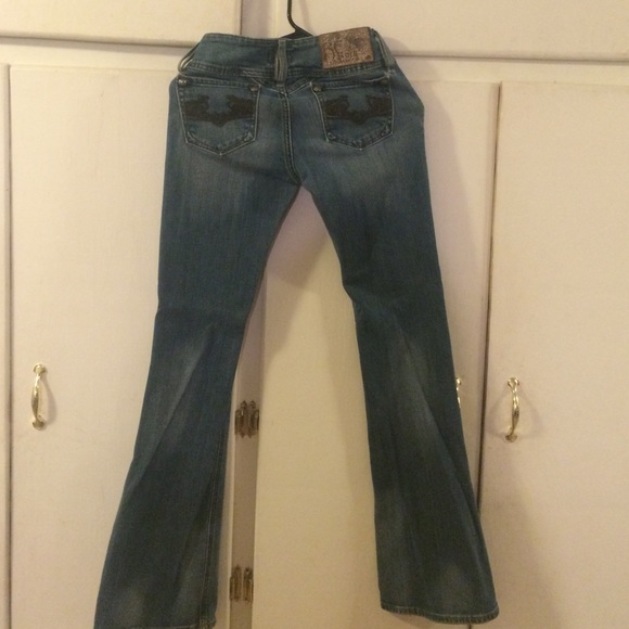 Express Jean - Picture 2 of 2