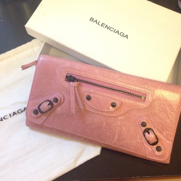 Authentic Balenciaga Classic Money in Rose Jaipur