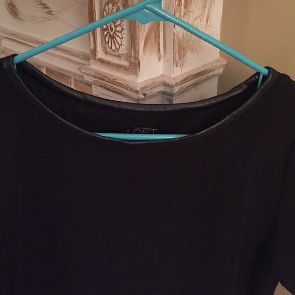 Top - Picture 2 of 2