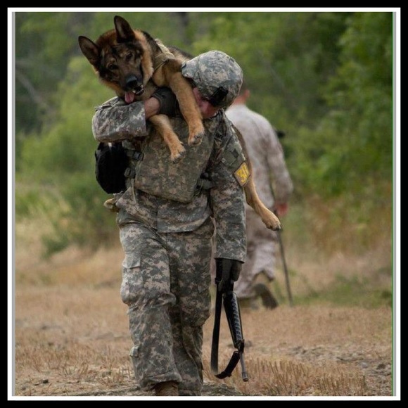 Please Read About My Closet - Picture 3 of 4