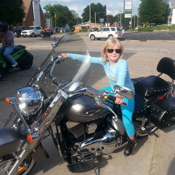 Meet your Posher, Jessica - Picture 1 of 1