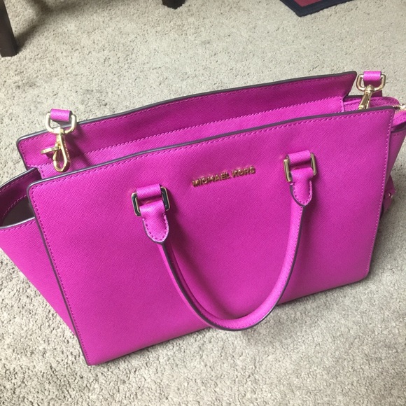 Michael Kors Handbags - Michael Kors Hot Pink Selma