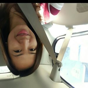 Meet your Posher, Gladys