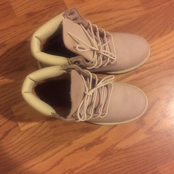 Mauve Pink Timberlands - Picture 2 of 3