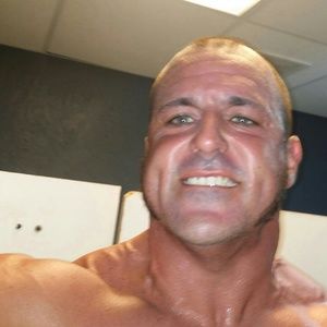 Meet your Posher, Jonathon