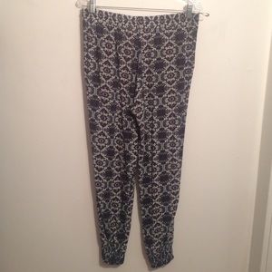 H&M Patterned Soft Pants