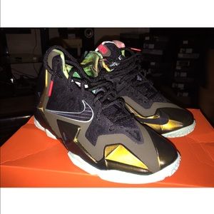 Nike Lebron XI