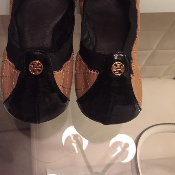 Authentic Tory burch flat - Picture 2 of 4