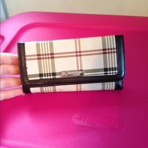 Plaid wallet