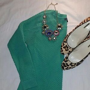 Cute mint green gap sweater