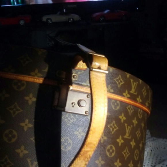 Louis Vuitton hat box Authenti vintage France firm - Picture 3 of 13