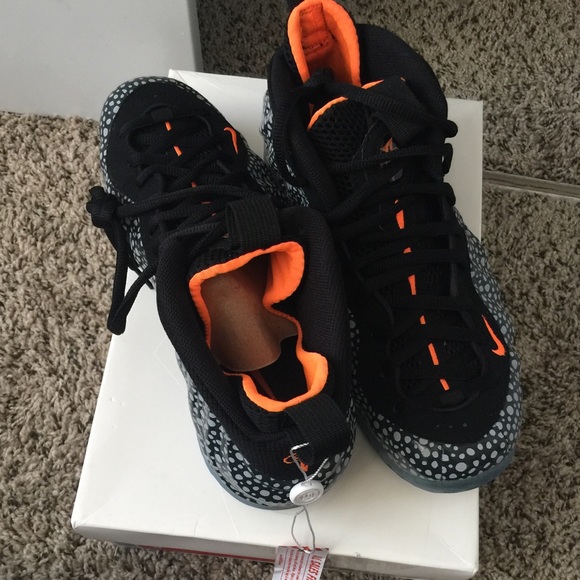 Foams - Picture 2 of 3