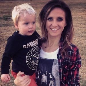 Meet your Posher, Lori