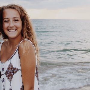 Meet your Posher, Natalie