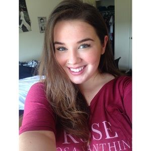 Meet your Posher, Emma