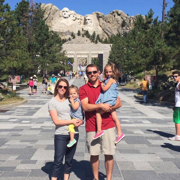 Meet your Posher, Christina - Picture 1 of 1