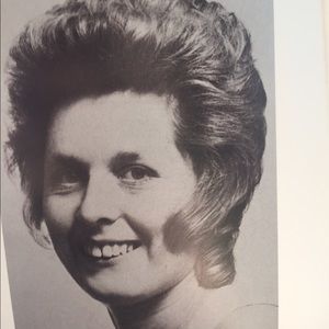 Meet your Posher, Lori