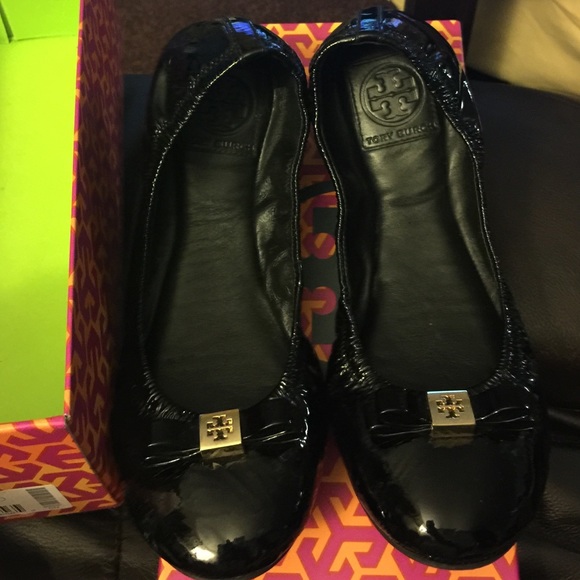 Tory Burch Eddie w/ Logo Bow Sz 8