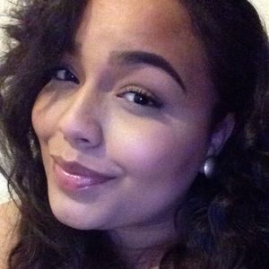 Meet your Posher, Kathya