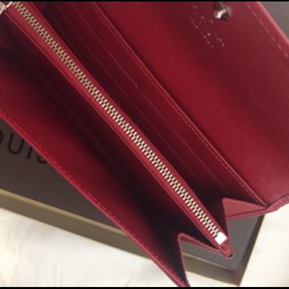 Louis Vuitton Red Sarah NM2 EPI Carmin Wallet - Picture 4 of 4
