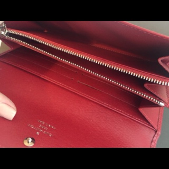 Louis Vuitton Red Sarah NM2 EPI Carmin Wallet - Picture 2 of 4