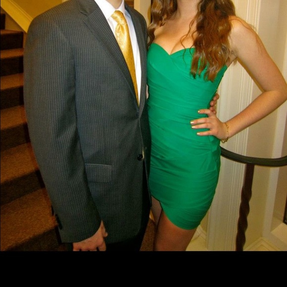 BCBG green form fitting dress