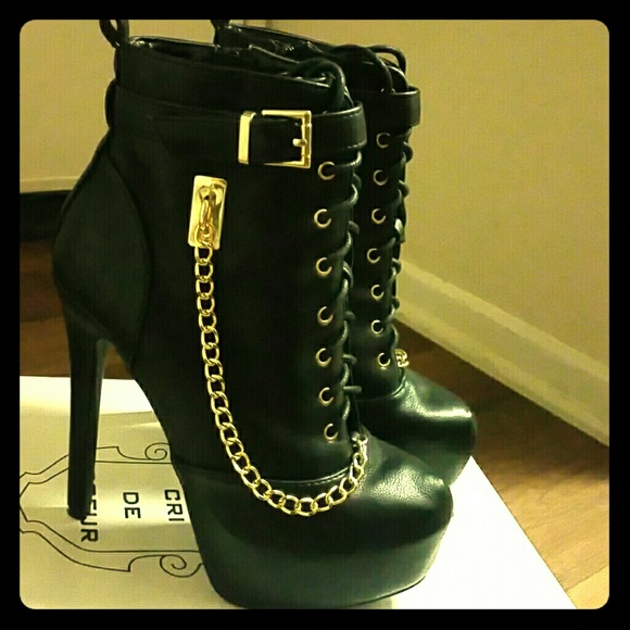 Ancle boots